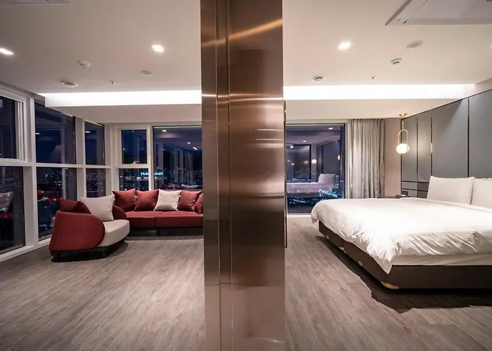 Hotel Lavalse 4*