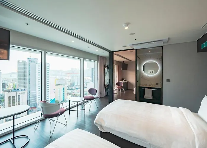 Lavalse 4* Busan