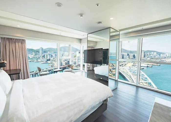 Lavalse 4* Pusan